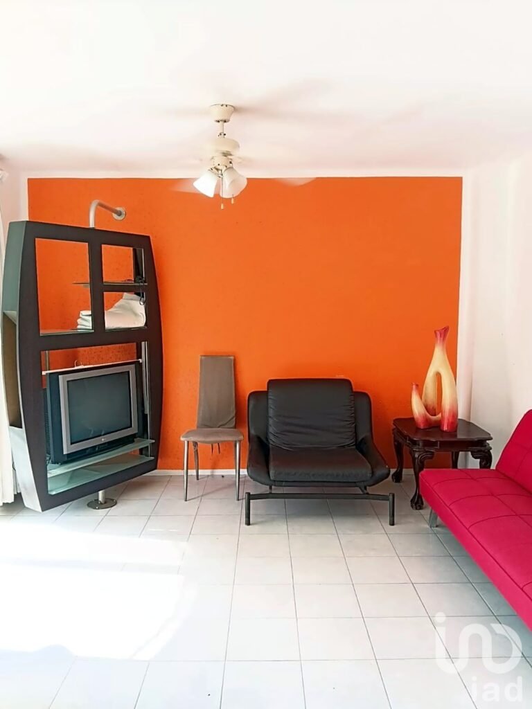 CASA EN RENTA GEO LOS PINOS