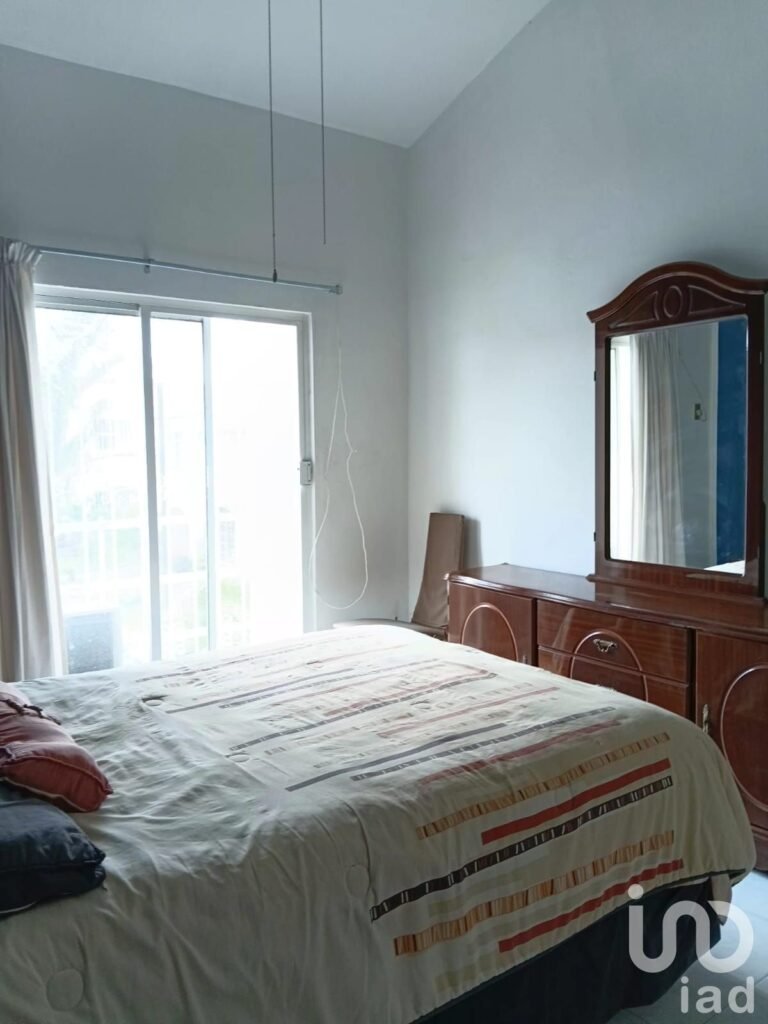 CASA EN RENTA GEO LOS PINOS