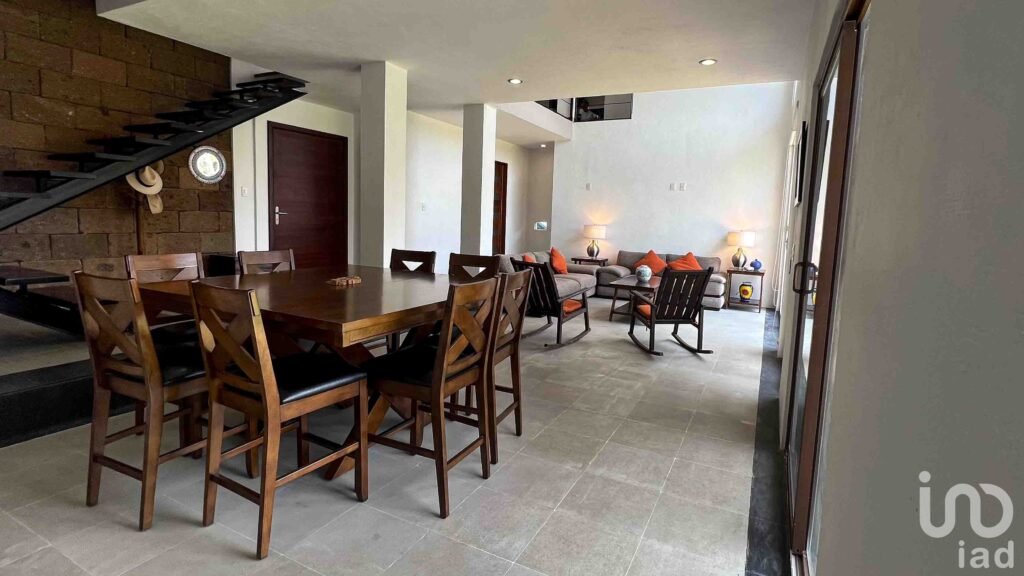 Cómoda y Funcional Casa en venta en Ixtapan de la Sal