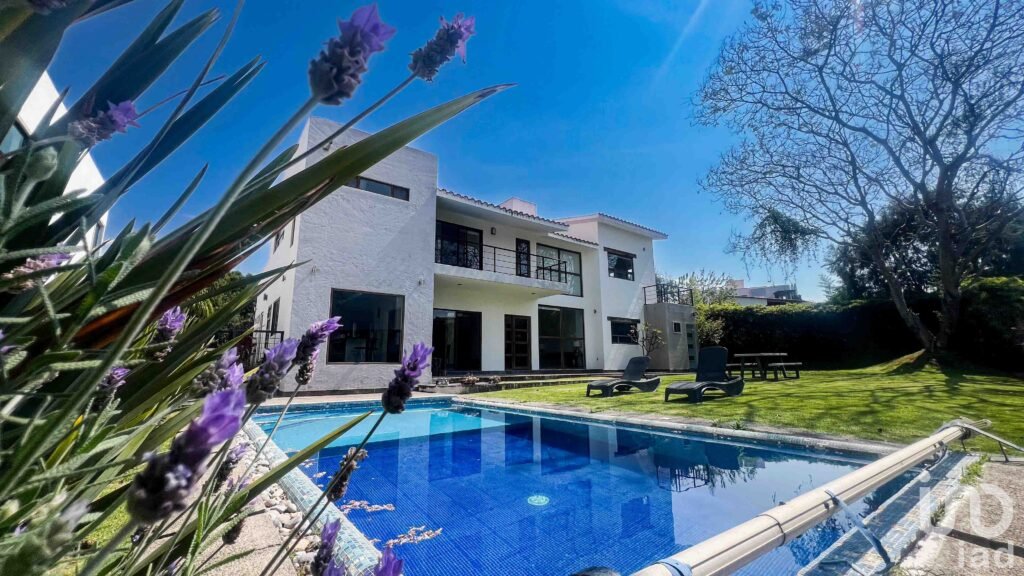 Cómoda y Funcional Casa en venta en Ixtapan de la Sal