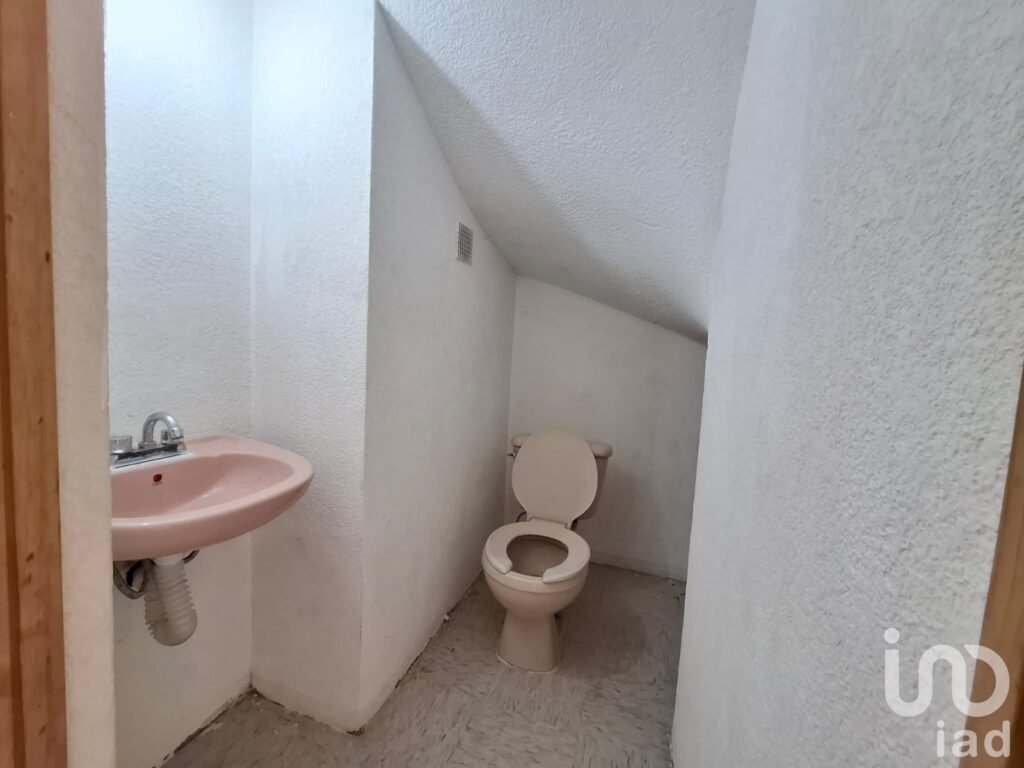 CASA EN VENTA LOS HEROES TECAMAC