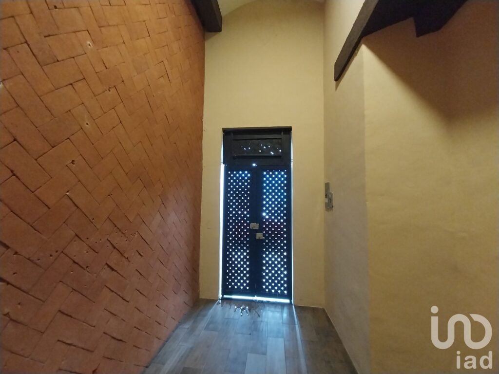 AMPLIO LOCAL COMERCIAL EN RENTA EN EL CENTRO HISTÓRICO DE OAXACA.