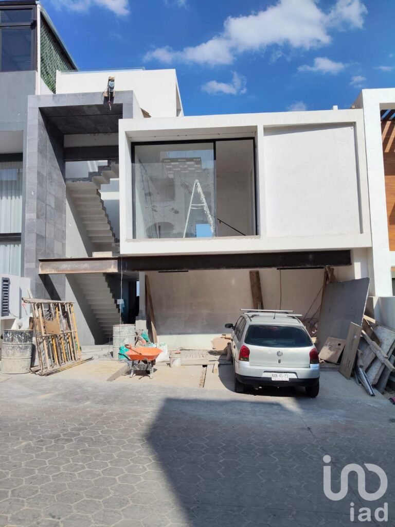 CASA EN VENTA   MONCAYO BOSQUE ESMERALDA, EN ATIZAPÁN DE ZARAGOZA