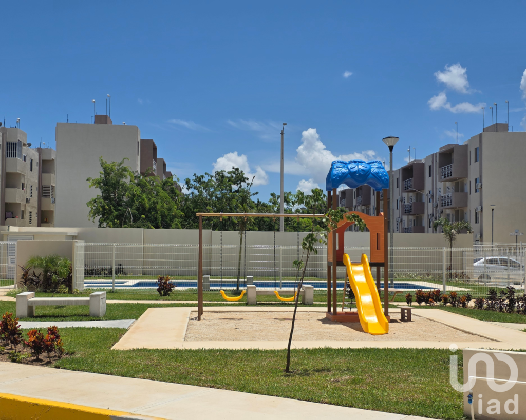 Departamento en Renta en Cancún (Arco Norte), amueblado y con Amenidades