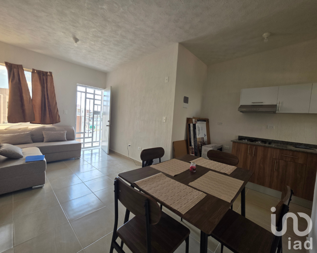 Departamento en Renta en Cancún (Arco Norte), amueblado y con Amenidades