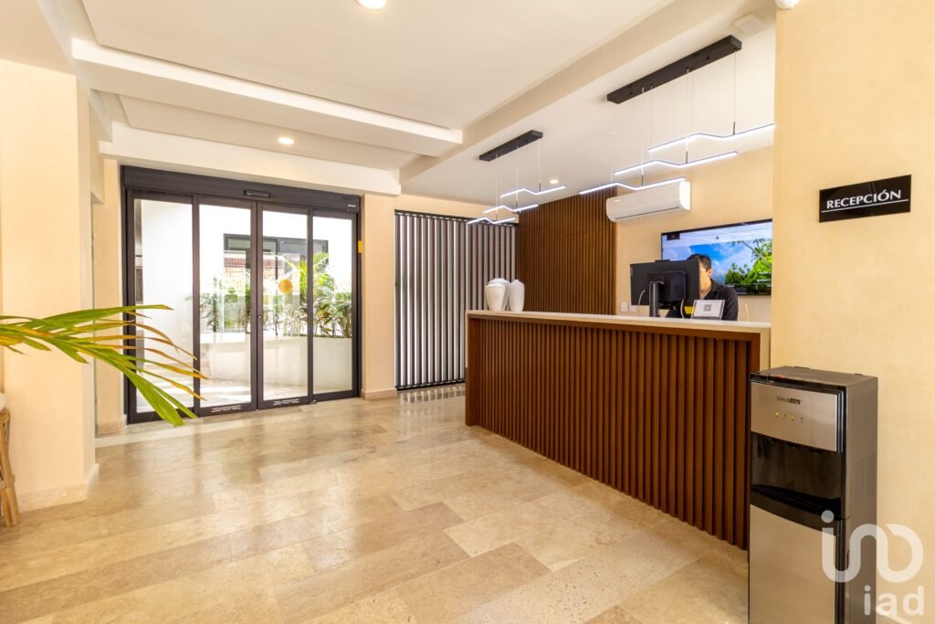 Hermosa Suite a pasos del Mar Caribe. El arte de Invertir con rendimiento Hotelero, Libertad Pasiva!