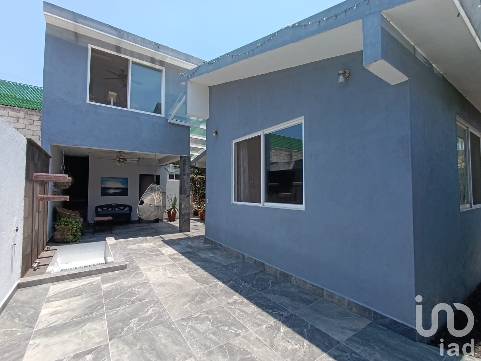 Venta de Casa Amueblada de Un Nivel en Privada con Acceso Controlado en Jiutepec Morelos