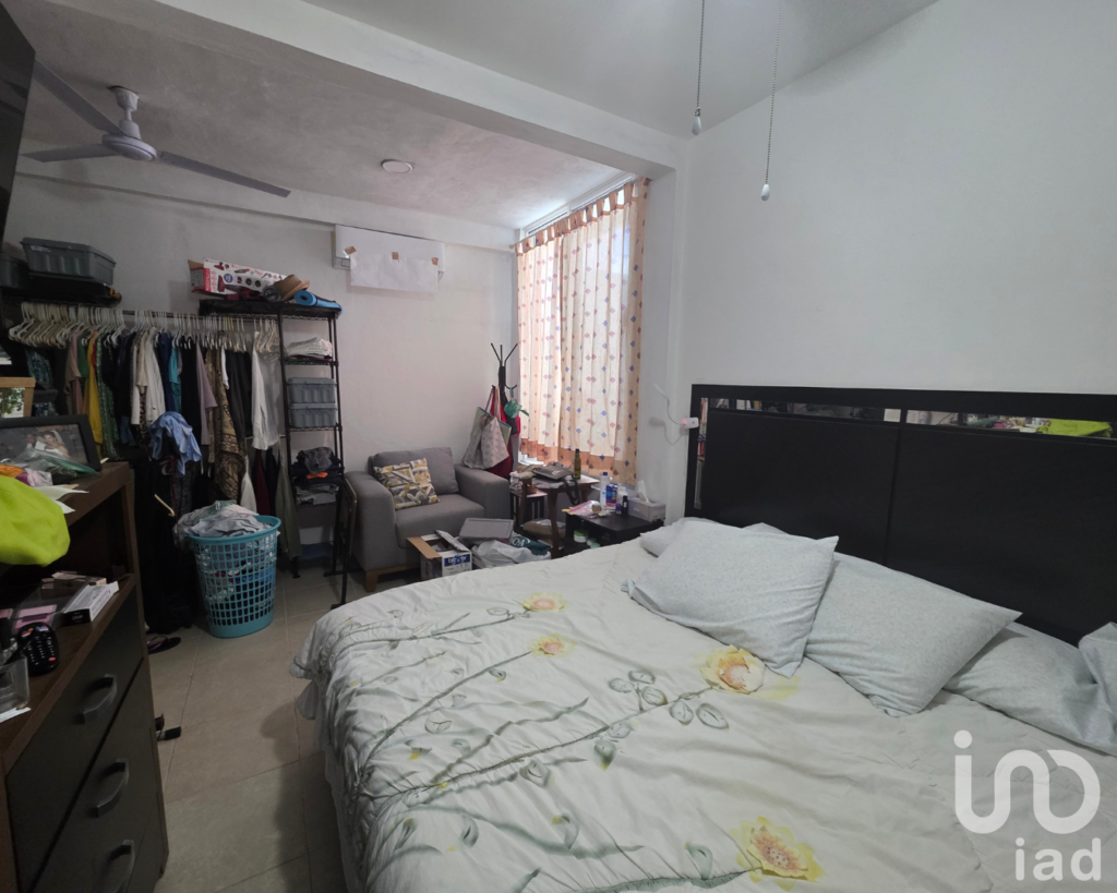 Venta de Casa en Cancún, 3 Recámaras y 3.5 Baños (1 Rec con Baño completo en PB)