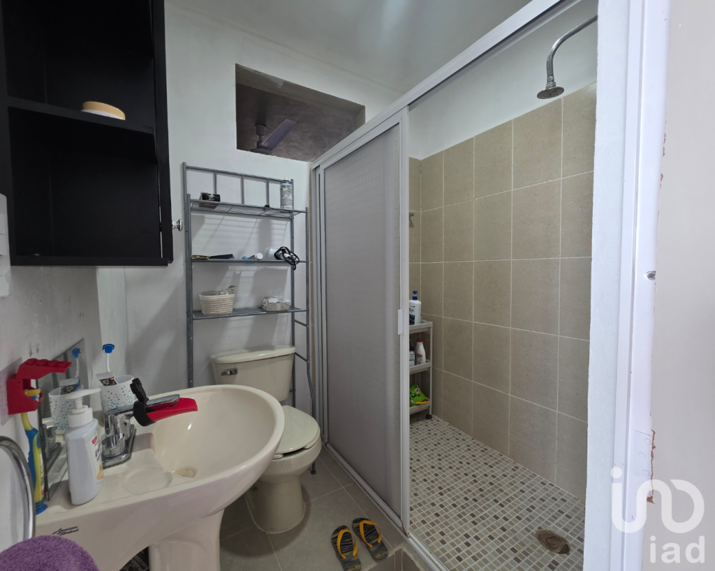 Venta de Casa en Cancún, 3 Recámaras y 3.5 Baños (1 Rec con Baño completo en PB)