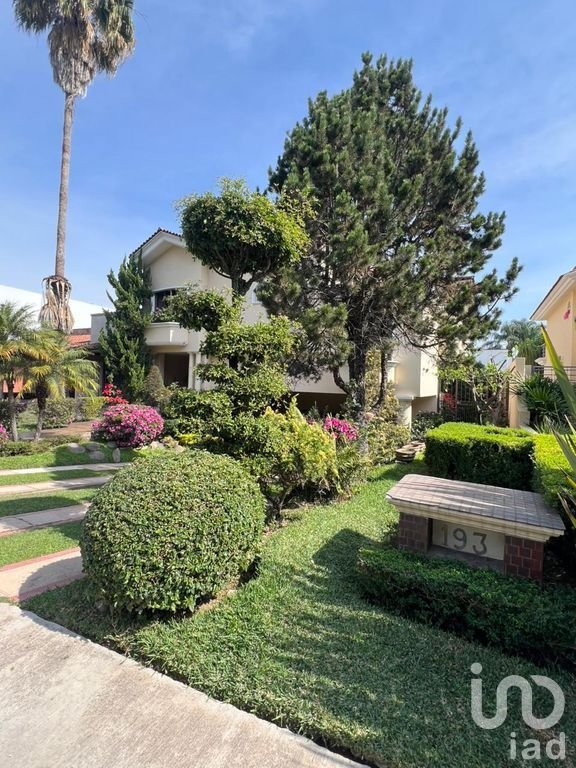 Casa en venta En Valle Real, Zapopan, Jalisco