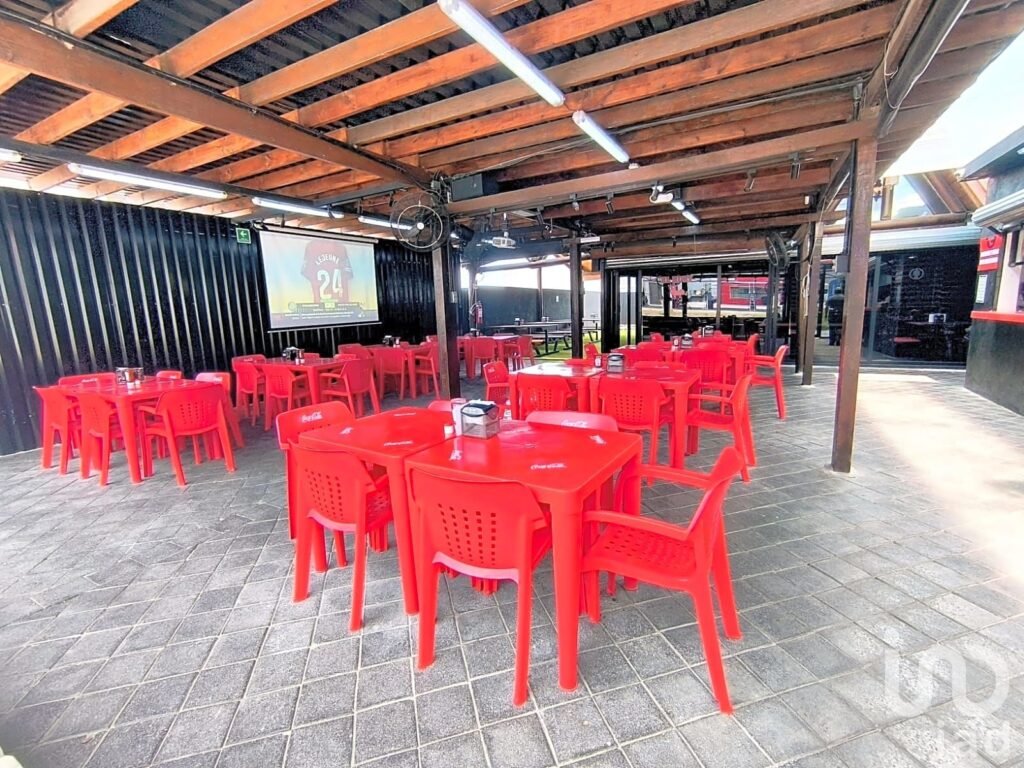 Venta Terreno Comercial en Cumbres Elite
