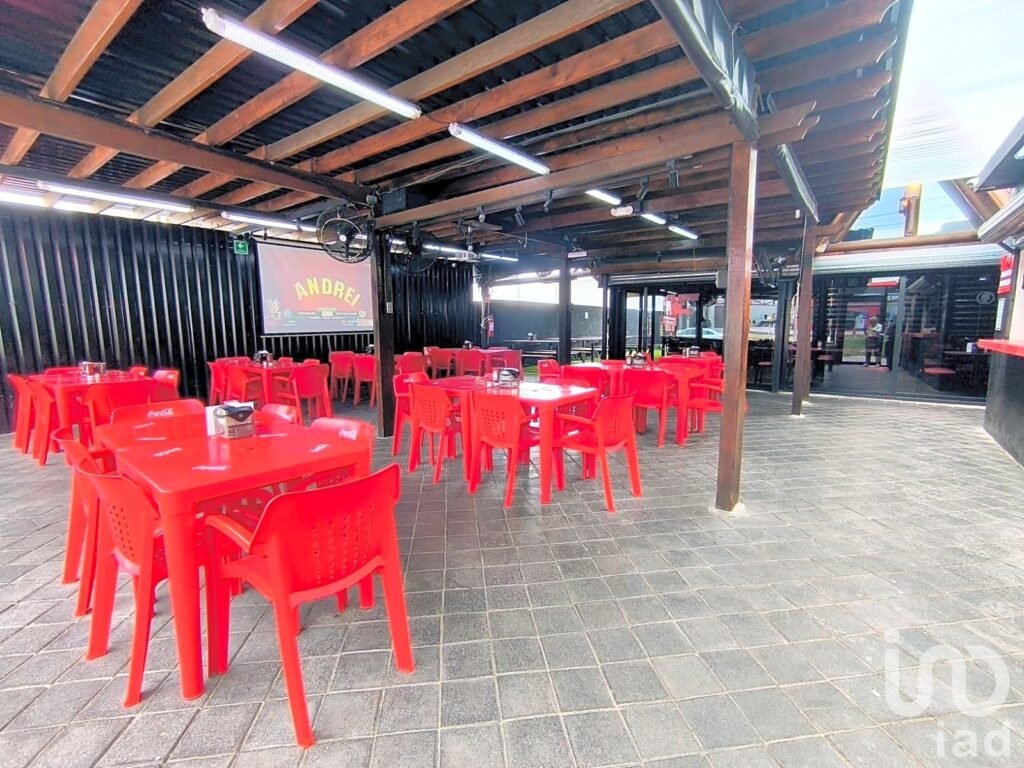 Venta Terreno Comercial en Cumbres Elite