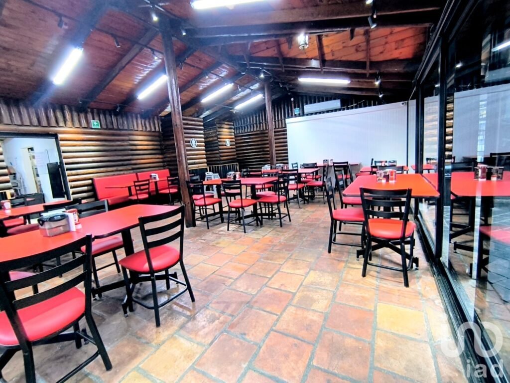 Venta Terreno Comercial en Cumbres Elite