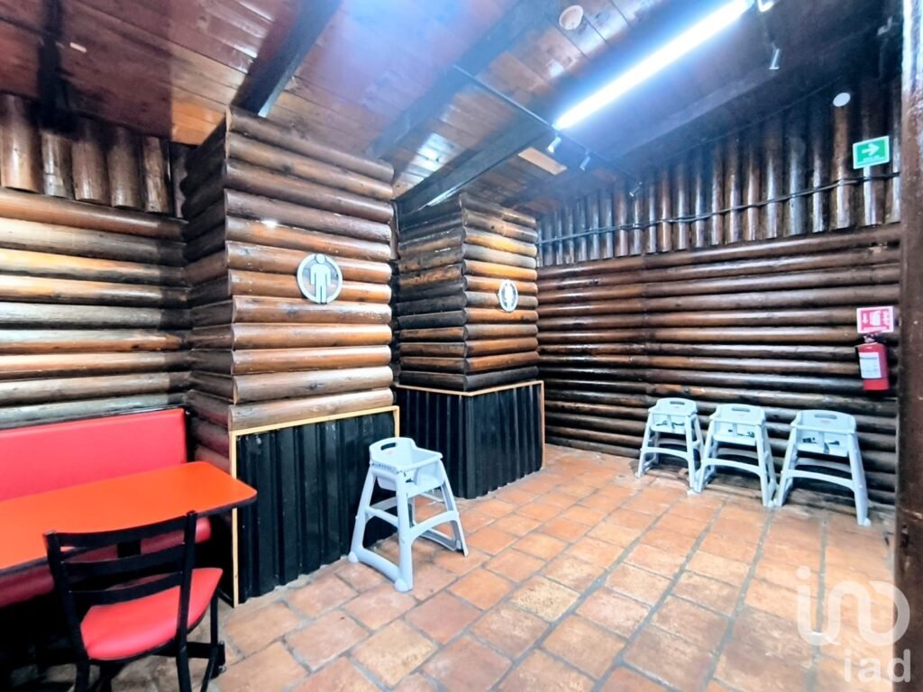 Venta Terreno Comercial en Cumbres Elite
