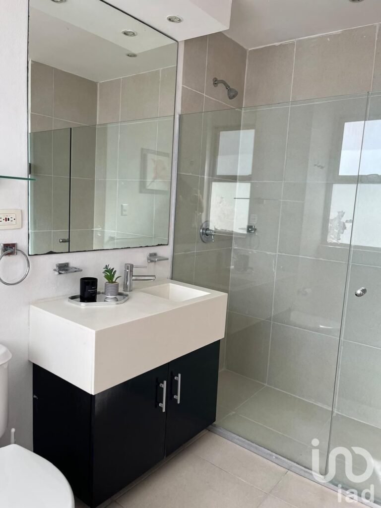 HERMOSO DEPARTAMENTO EN RENTA AMUEBLADO, TZIARA, CANCUN, QUINTANA ROO