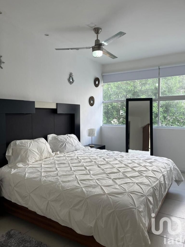 HERMOSO DEPARTAMENTO EN RENTA AMUEBLADO, TZIARA, CANCUN, QUINTANA ROO