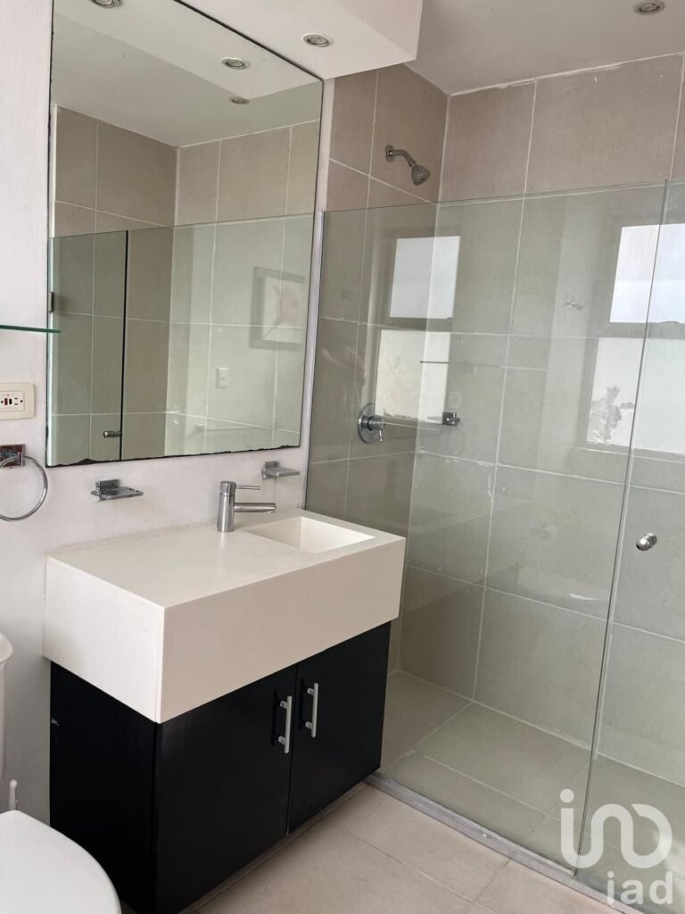 HERMOSO DEPARTAMENTO EN RENTA AMUEBLADO, TZIARA, CANCUN, QUINTANA ROO
