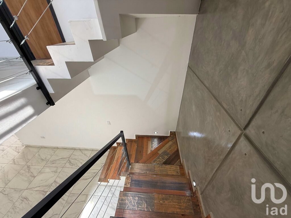 Casa en Venta con excelentes acabados y salida inmediata a Periférico en Cuautlancingo