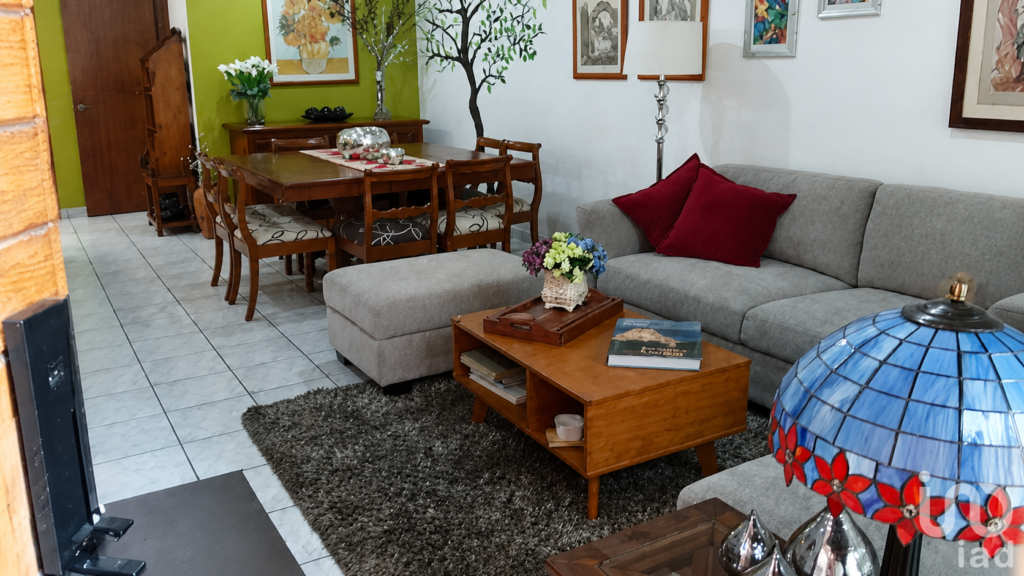 Venta de casa con excelente ubicación, Alcaldía Coyoacan