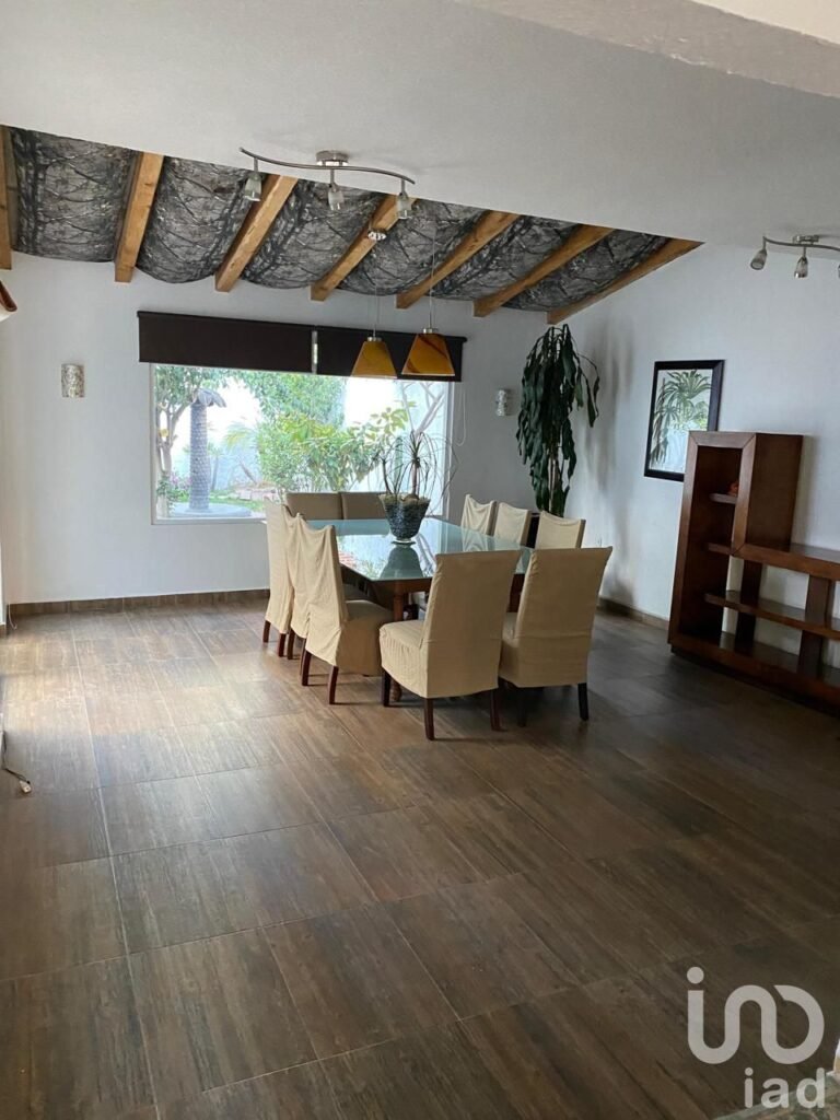 Casa en Renta en Fraccionamiento en Pachuca con Terraza y Jardín Pet friendly
