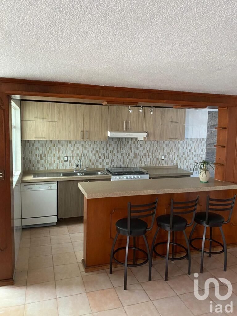 Casa en Renta en Fraccionamiento en Pachuca con Terraza y Jardín Pet friendly