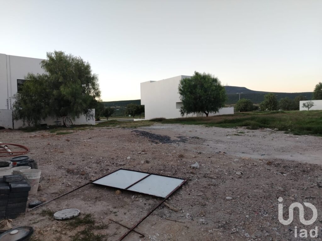 TERRENO PRESERVE SUR CORREGIDORA
