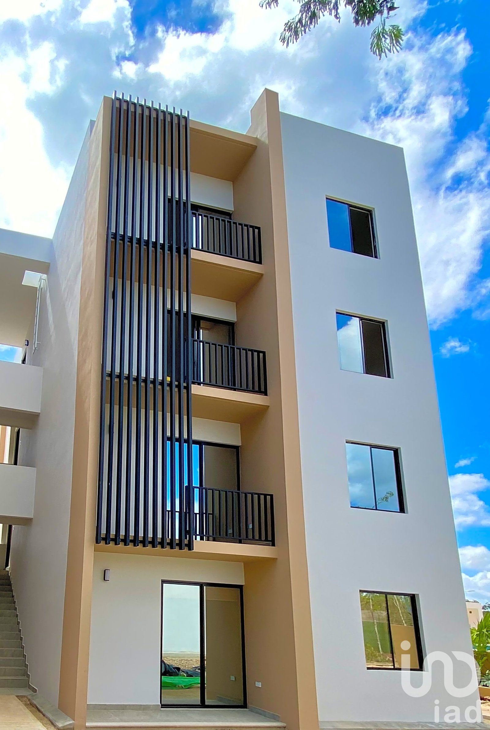 Departamento de Lujo de 2 Recamaras en Av Huayacán en Cancún