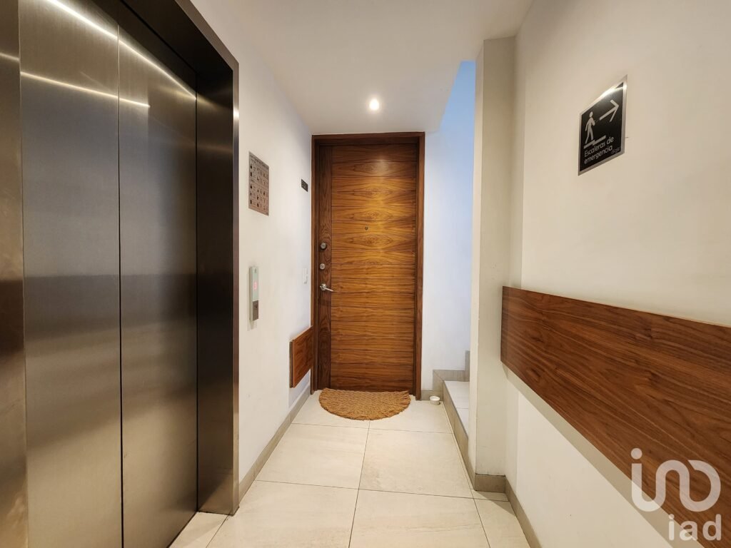 DEPARTAMENTO PH EN VENTA AVENIDA MAGDALENA, COLONIA DEL VALLE, CDMX.