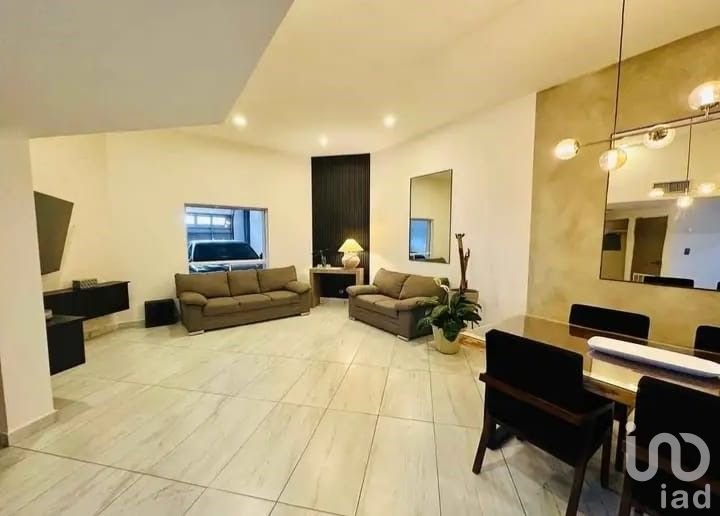 RESIDENCIA RINCONES DE SN MARCOS SECTOR CAMPESTRE 3 NIVELES DISEÑO INTELIGENTE 5 RECAMARAS 5 BAÑOS