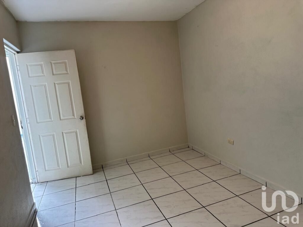 CASA EN VENTA EN FRACC. RODOLFO LANDEROS AGUASCALIENTES