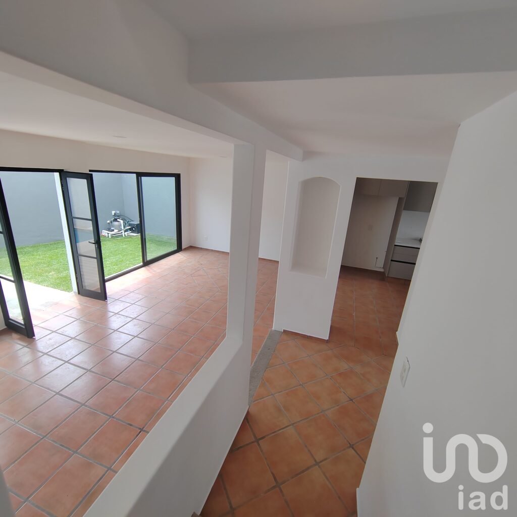 Casa Sola en Fraccionamiento San Jerónimo de Ahuatepec, Delicias, Cuernavaca, Morelos