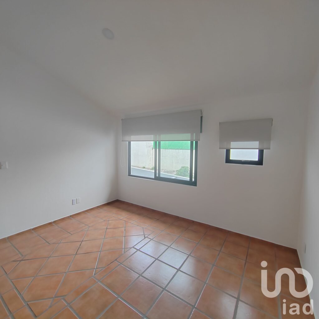 Casa Sola en Fraccionamiento San Jerónimo de Ahuatepec, Delicias, Cuernavaca, Morelos