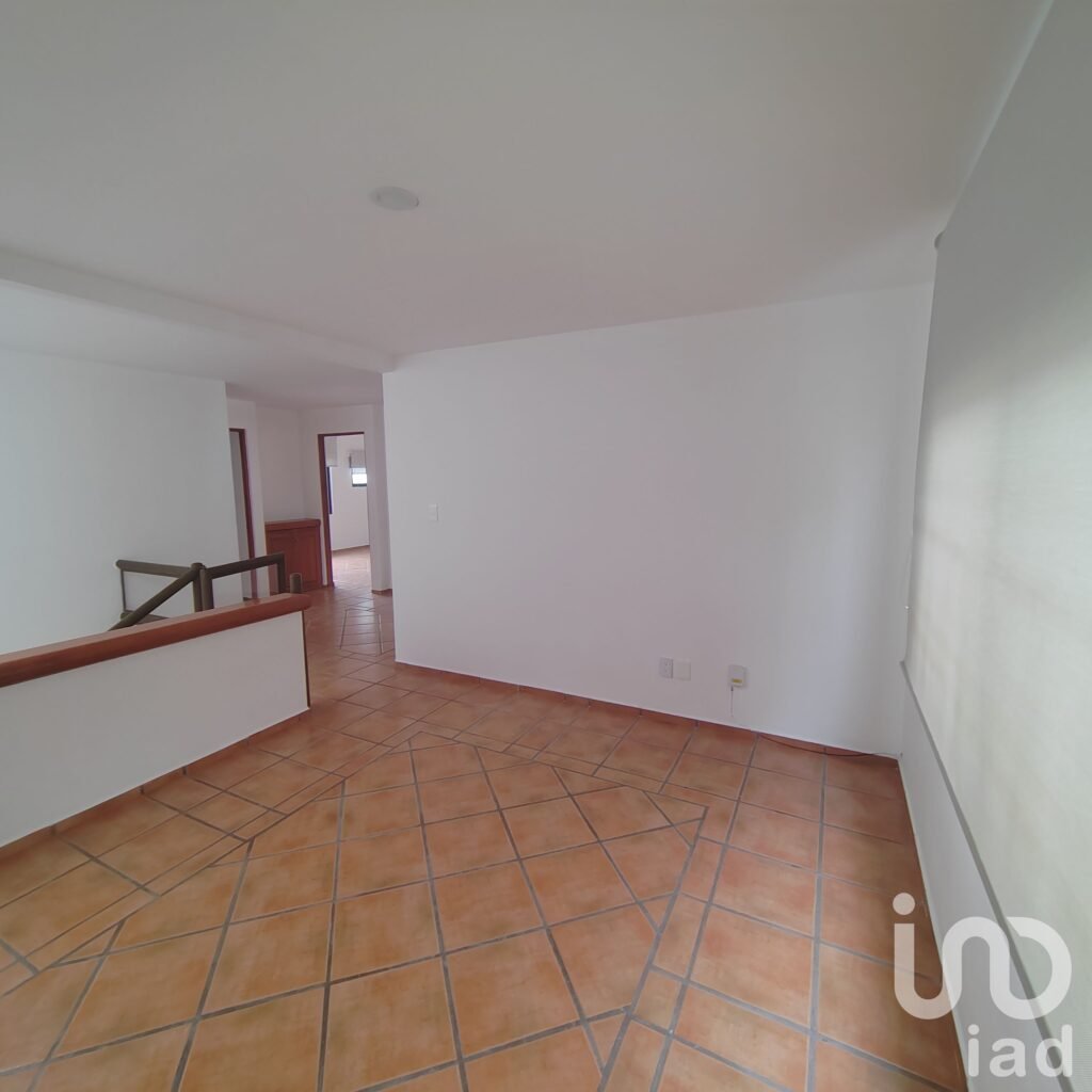 Casa Sola en Fraccionamiento San Jerónimo de Ahuatepec, Delicias, Cuernavaca, Morelos