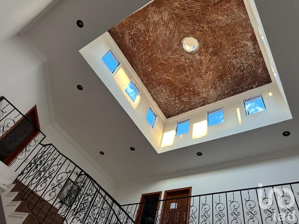 CASA EN VENTA EN BOSQUES DEL PRADO ORIENTE EN AGUASCALIENTES