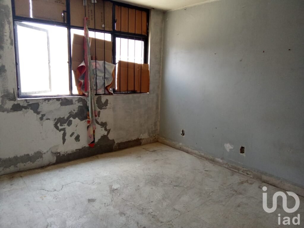 Renta edificio comercial o de servicios en Queretaro