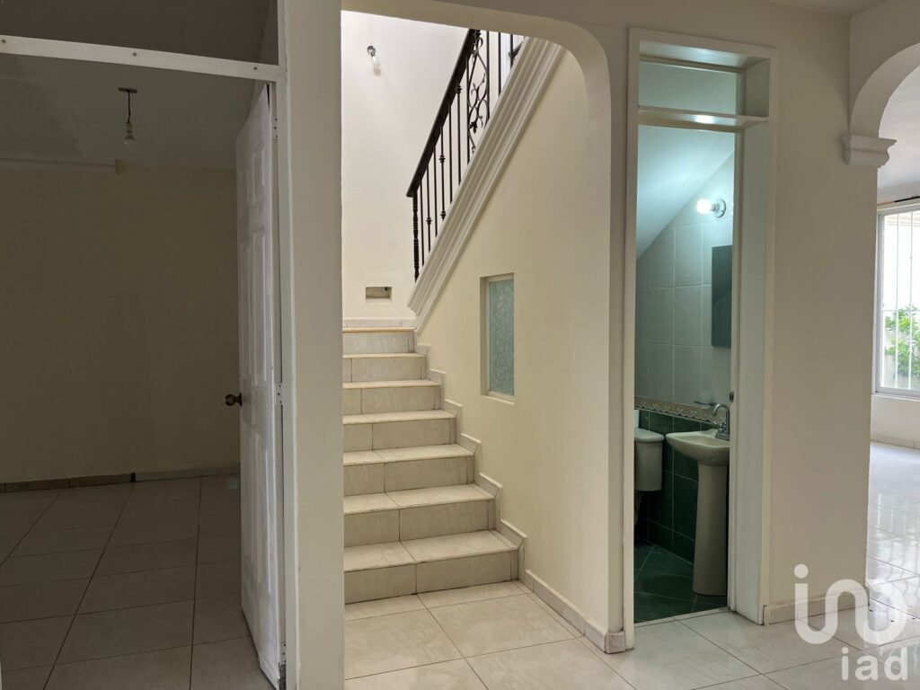 CASA EN VENTA EN FRACC. PUESTA DEL SOL, AGUASCALIENTES.