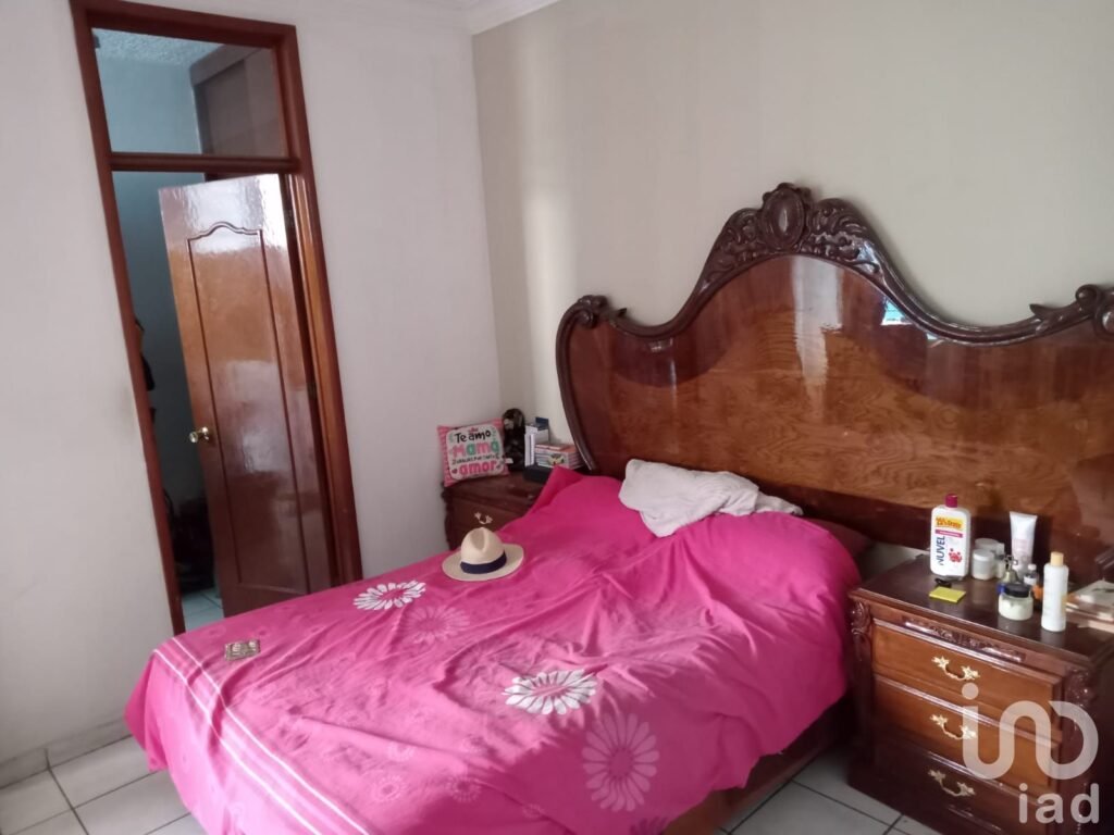 Prados Verdes, Morelia: Casa en Venta con Espacios Amplios y Gran Ubicación