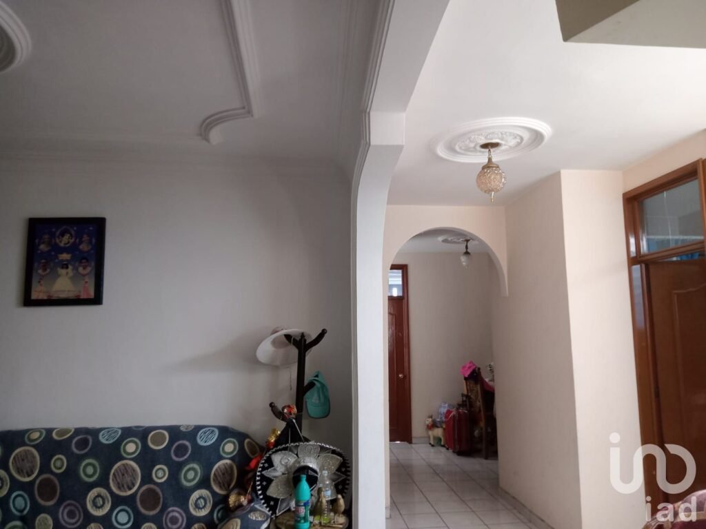 Prados Verdes, Morelia: Casa en Venta con Espacios Amplios y Gran Ubicación