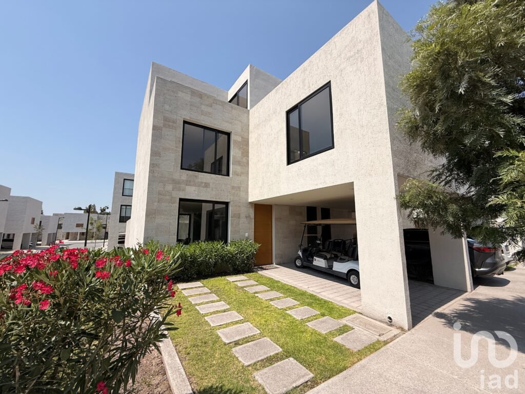 Casa en Venta en Distrito Sophia, Jurica Queretaro