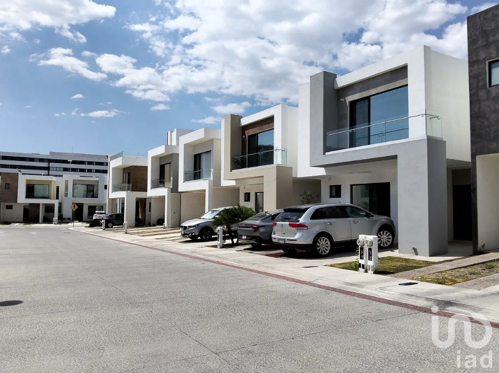 Casa en Venta Valle Alto, Juriquilla, Querétaro