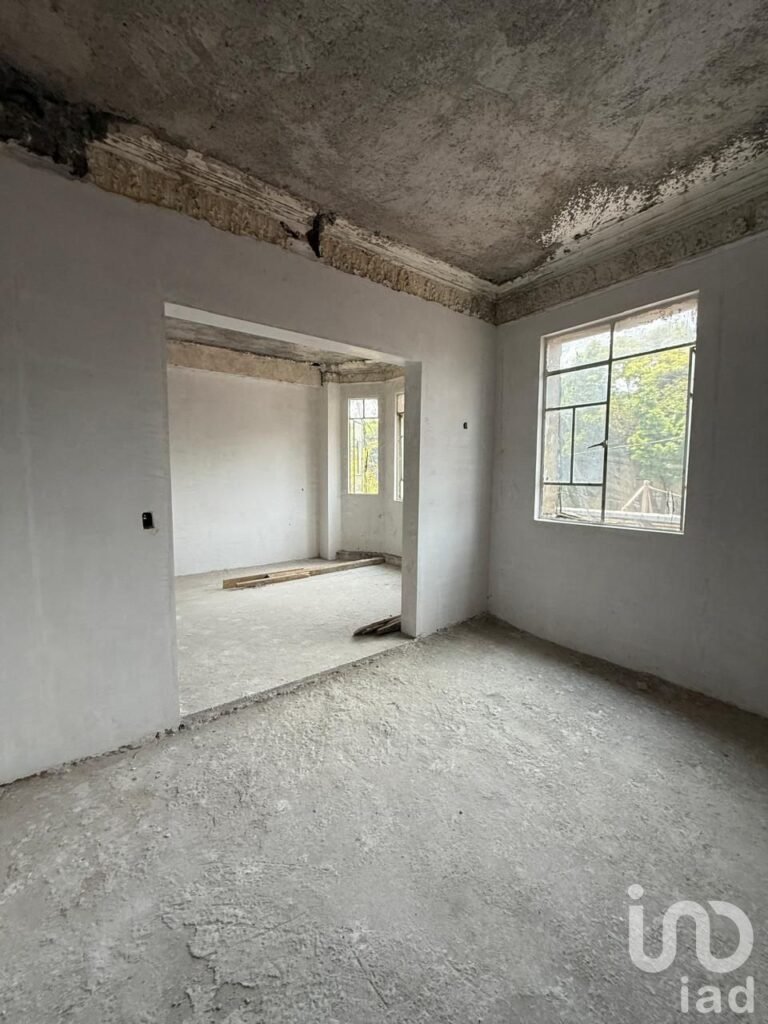 Venta de Edificio en Avenida Insurgentes Sur, Col. Hipodromo, Cuauhtémoc, CDMX