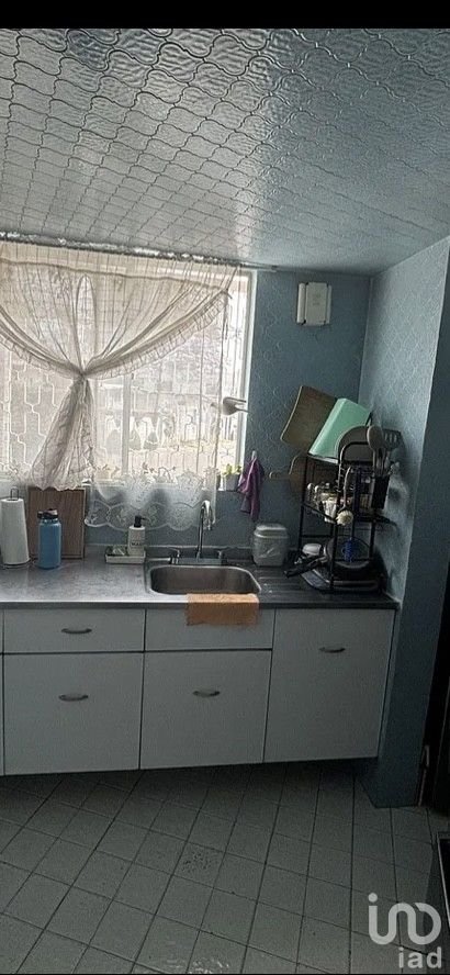 Casa en Venta con casa y departamento adicional en Colonia Electra, Tlalnepantla, Estado de México