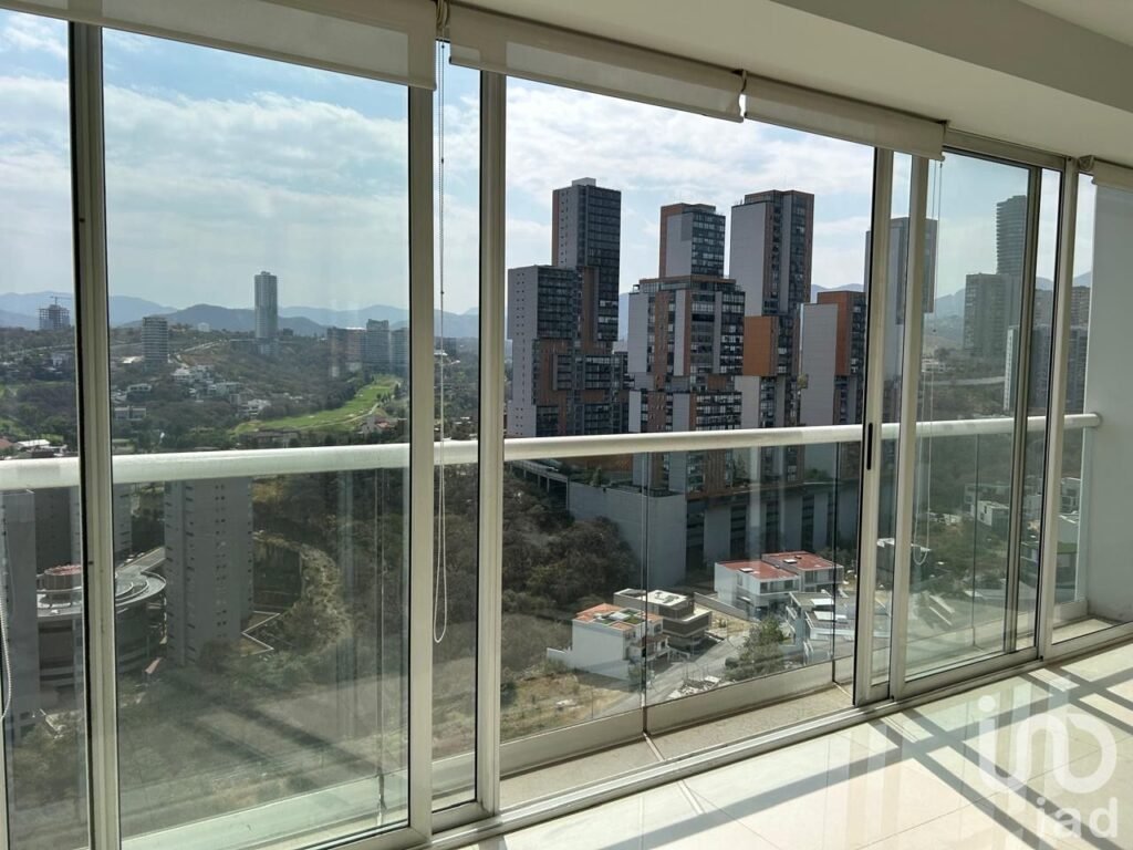 DEPARTAMENTO EN RENTA EN BOSQUE REAL