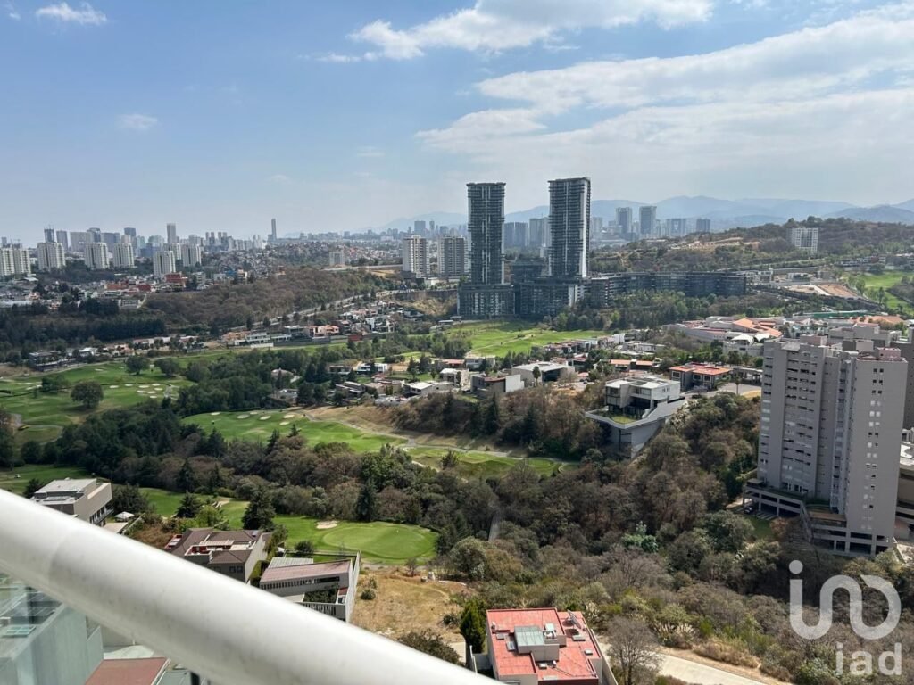 DEPARTAMENTO EN RENTA EN BOSQUE REAL