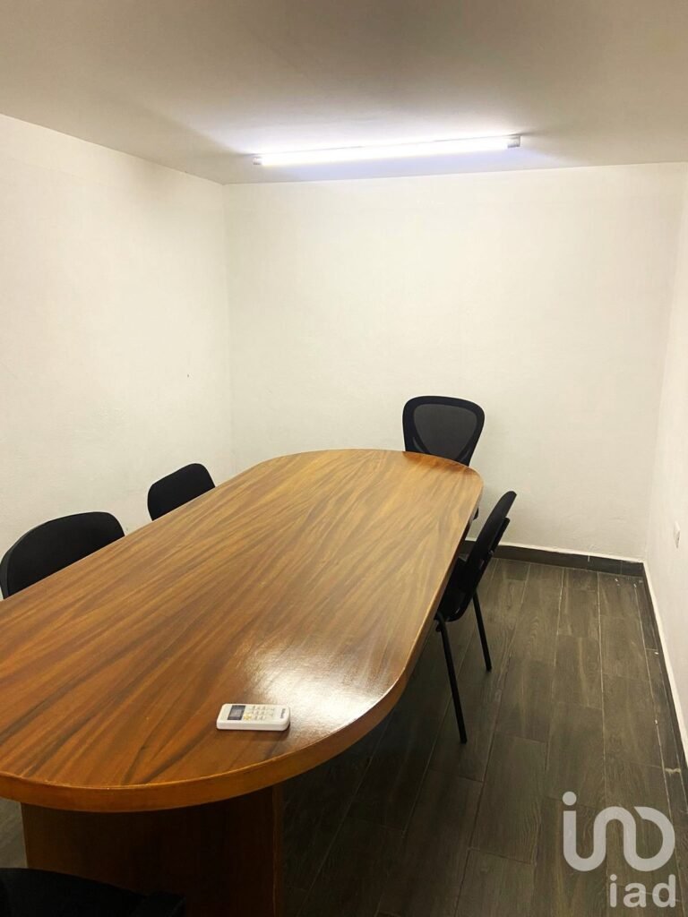Rento oficina de 56 m2 a 4 cuadras de Paseo Montejo