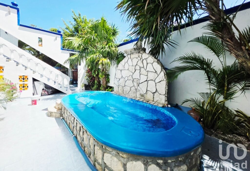 2 CASAS Y UN ESTUDIO - TODO AMUEBLADO