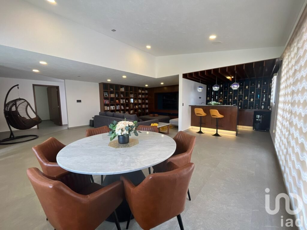 Casa en venta en Gran Reserva, Lomas de Angelópolis con vista a la ciudad