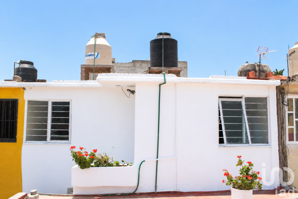 VENTA DE CASA DUPLEX EN FRACCIONAMIENTO RINCONADA DE ARAGON