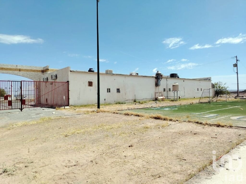 TERRENO EN VENTA SECTOR AV DE LAS TORRES Y JILOTEPEC