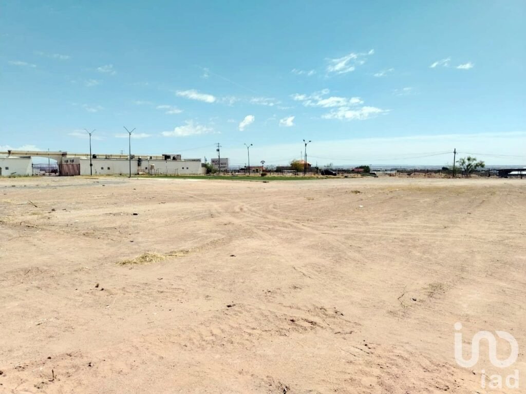 TERRENO EN VENTA SECTOR AV DE LAS TORRES Y JILOTEPEC